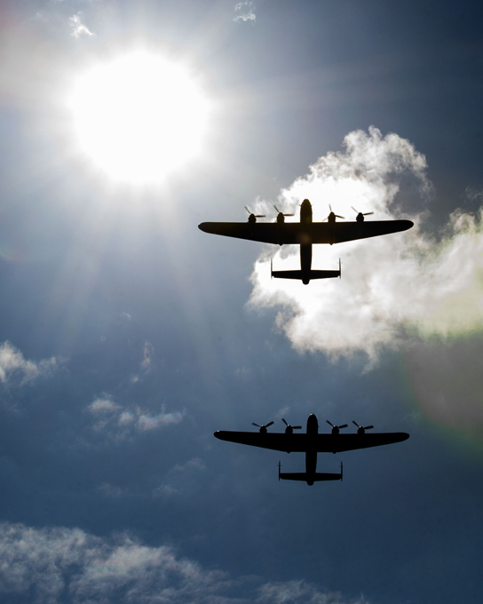 Легендарный бомбардировщик Avro Lancaster. ФОТО. 15022.jpeg Легендарный бомбардировщик Avro Lancaster. ФОТО. 15022.jpeg