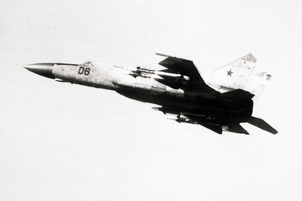 МиГ-25 - легенда о непобедимом. 2