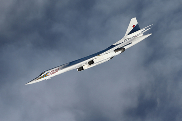 Белый лебедь Ту-160 стал кошмаром Белого Дома. 1