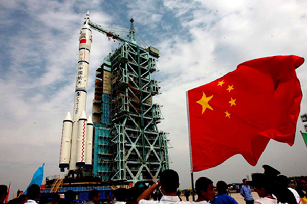 Китайский ракетный ширпотреб выходит в космос. 1