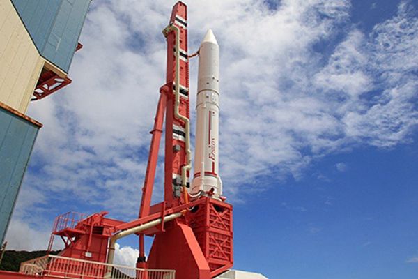 Япония запустила карликовую ракету. 1