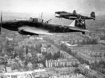 Военно-воздушные силы США бомбили Берлин… конфетами