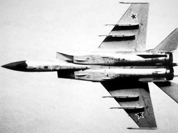 МиГ-25 - легенда о непобедимом